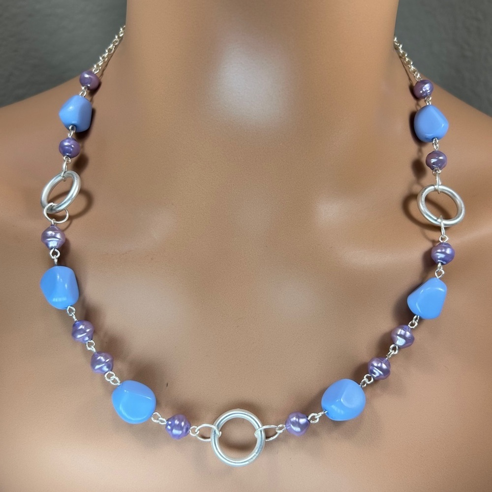 Versatile Blue and Purple Beaded Necklace